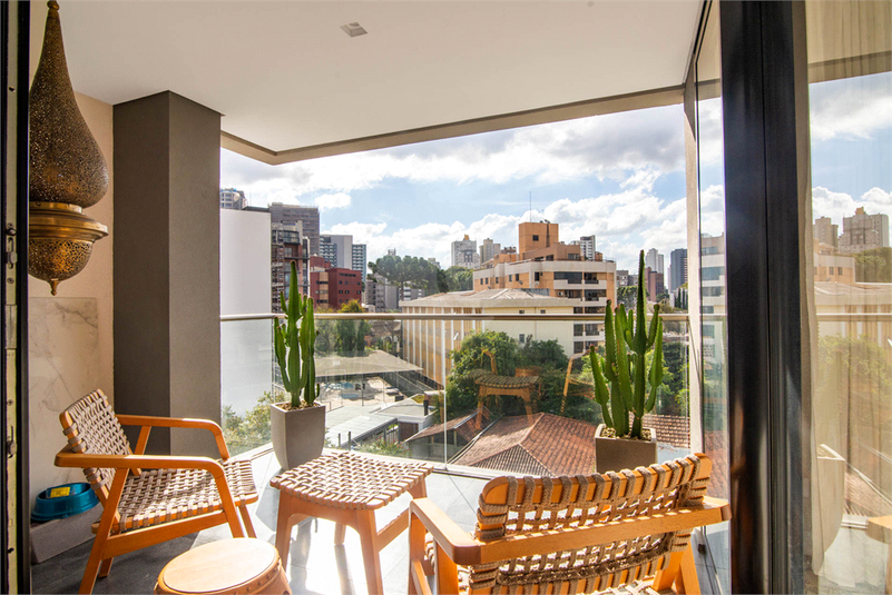 Foto REO1095179