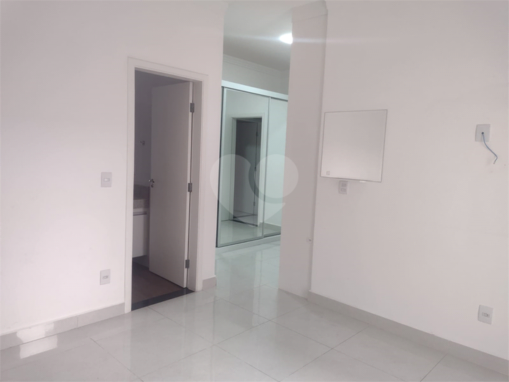 Foto REO1095181
