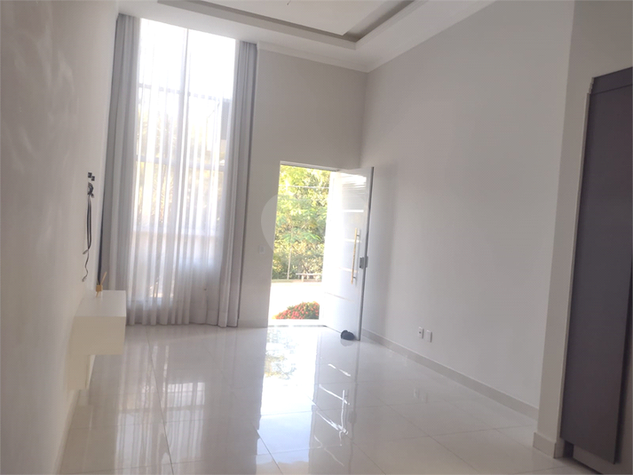 Foto REO1095181