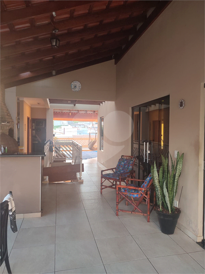 Foto REO1095199