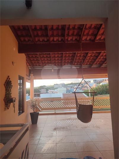 Foto REO1095199