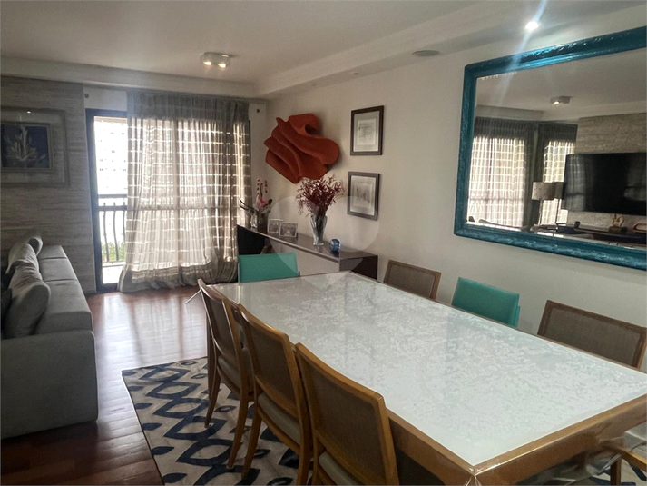 Foto REO1095201
