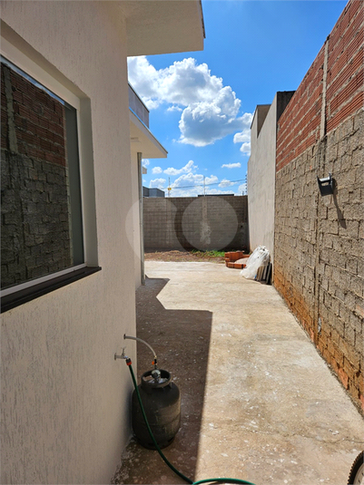 Foto REO1095206