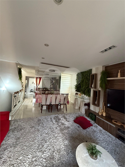 Foto REO1095214
