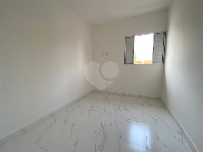 Foto REO1095234