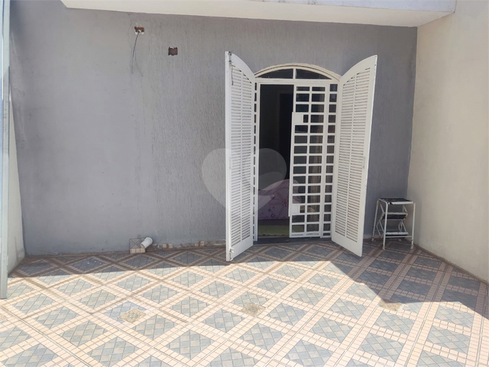 Foto REO1095243