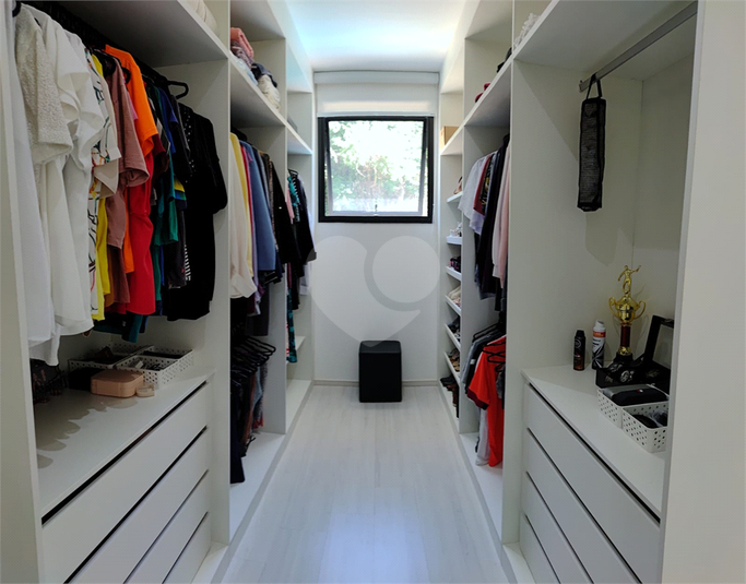 Foto REO1095253