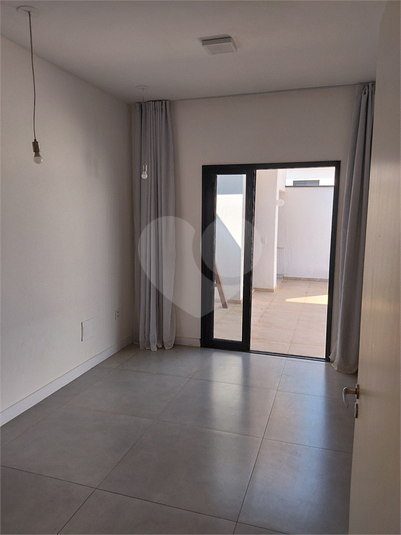 Foto REO1095261