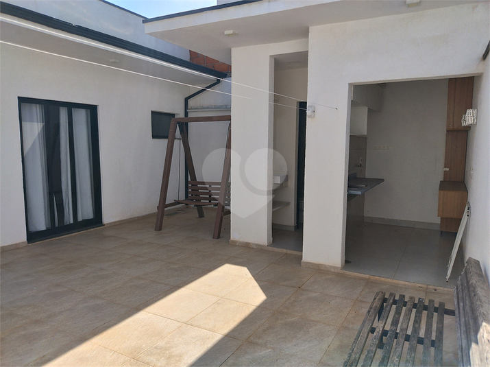 Foto REO1095261