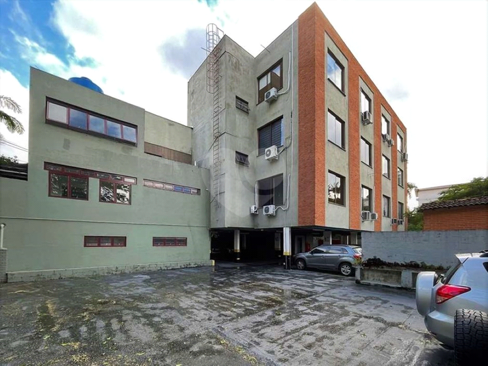 Foto REO1095265