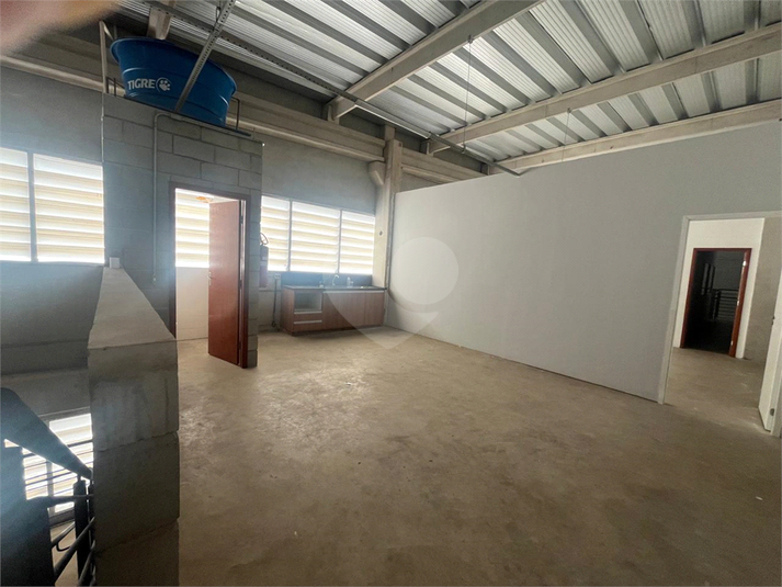 Foto REO1095266