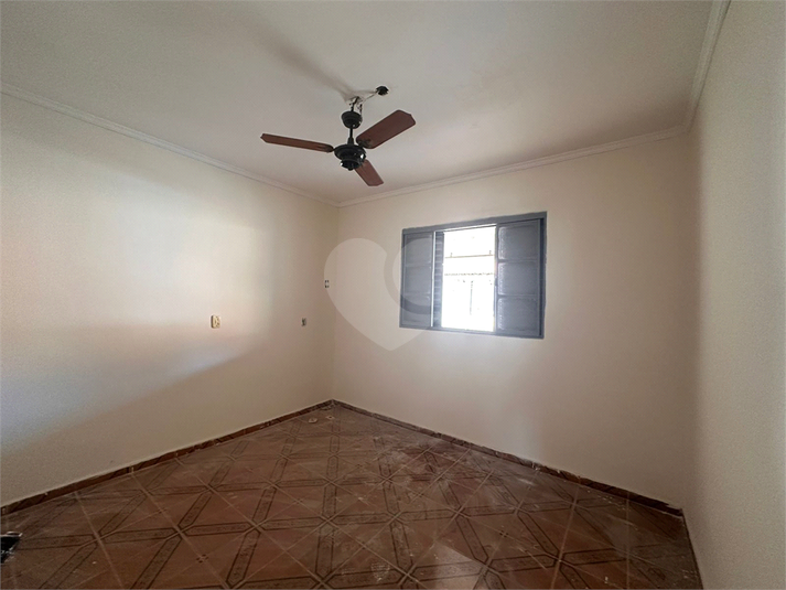 Foto REO1095270