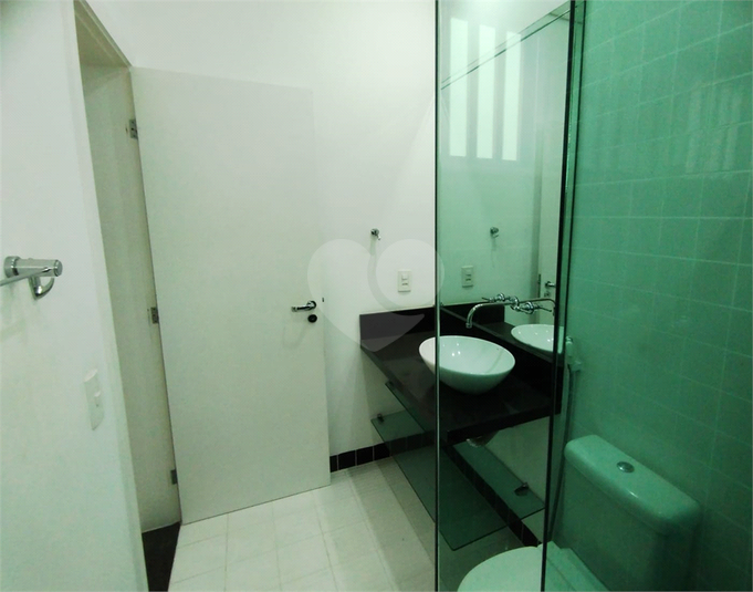 Foto REO1095275