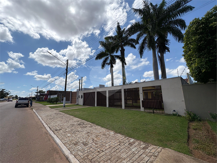 Foto REO1095294