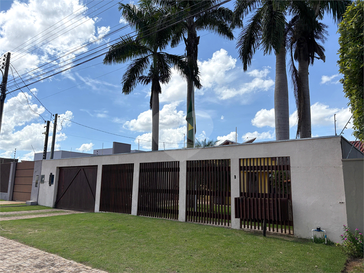 Foto REO1095294