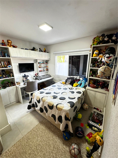 Foto REO1095295