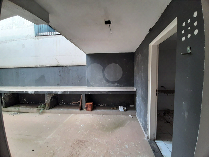 Foto REO1095302