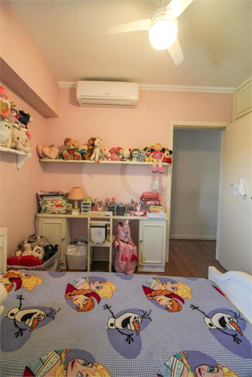 Foto REO1095304