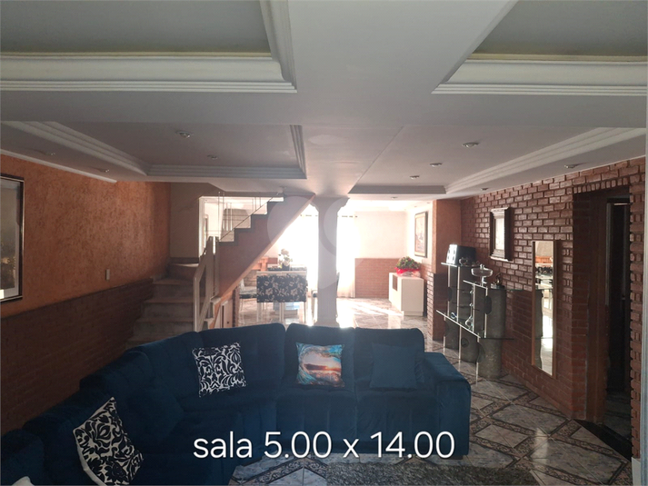 SALA AMPLA PARA 3 AMBIENTES