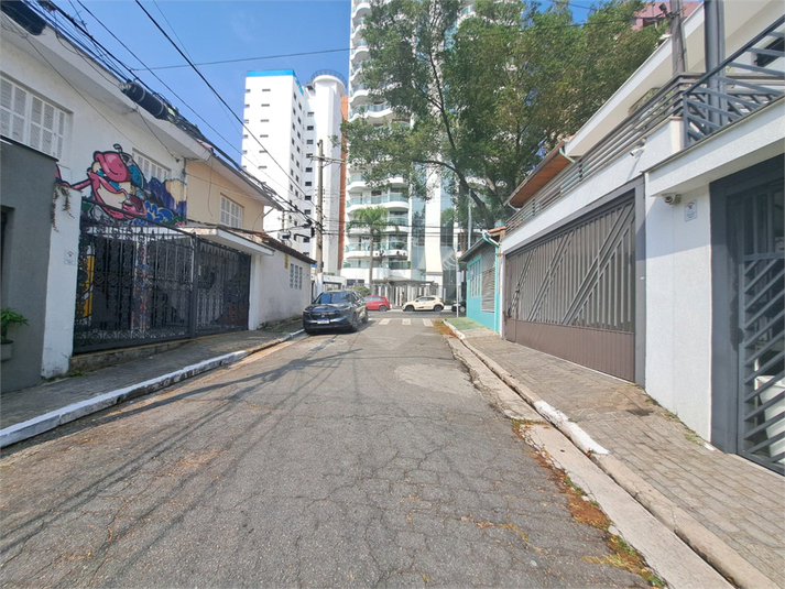 Foto REO1095318