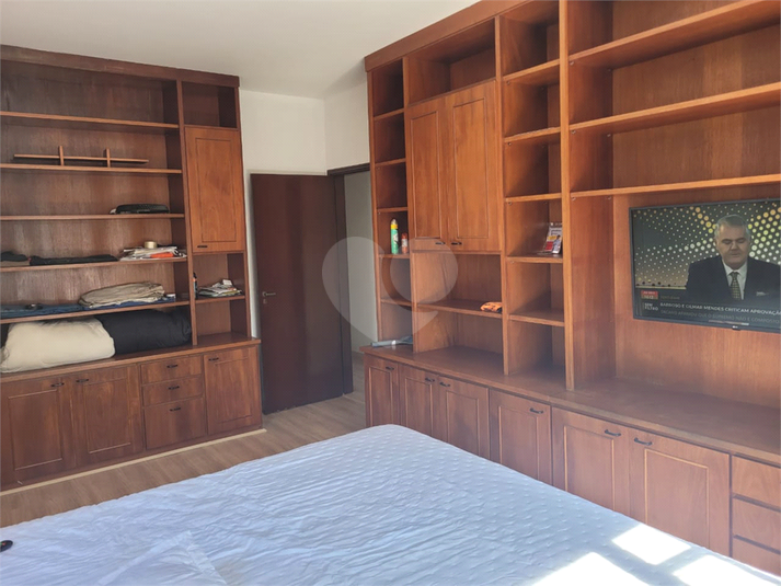 Foto REO1095336