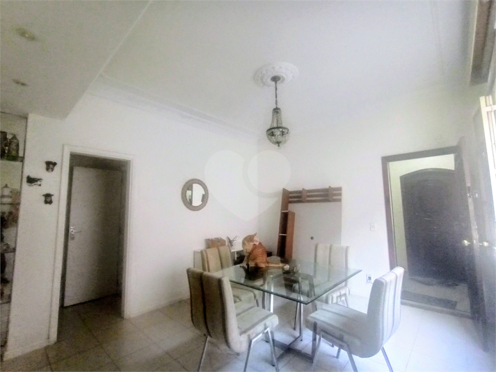 Foto REO1095341
