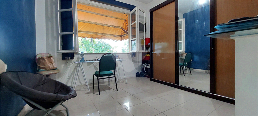 Foto REO1095341