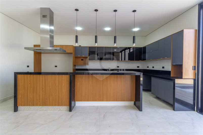 Foto REO1095347