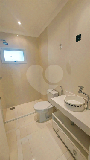 Foto REO1095367