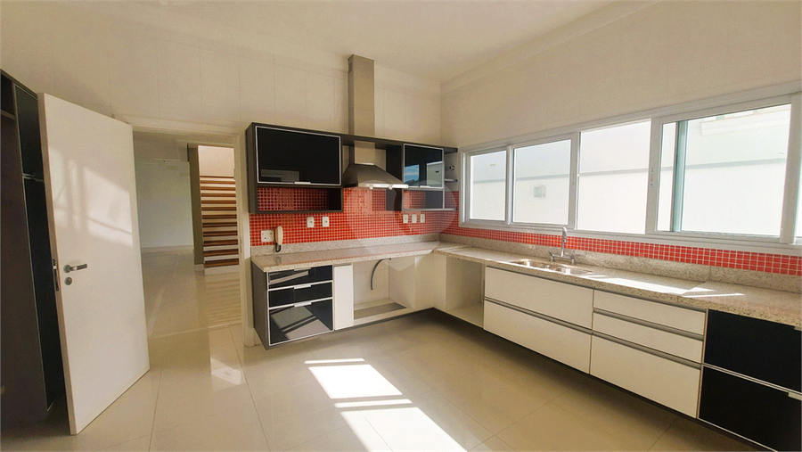 Foto REO1095367