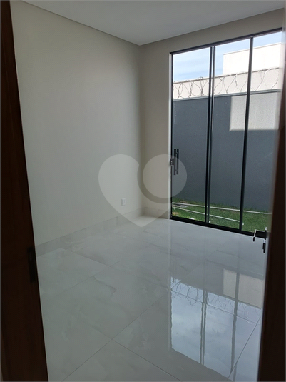 Foto REO1095368
