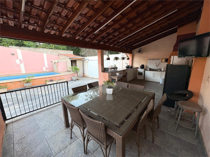 Foto REO1095370