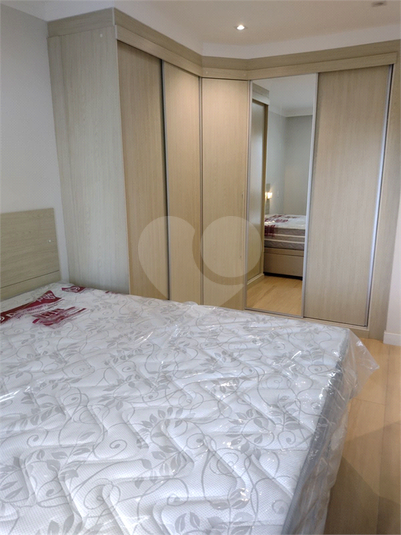 Foto REO1095372