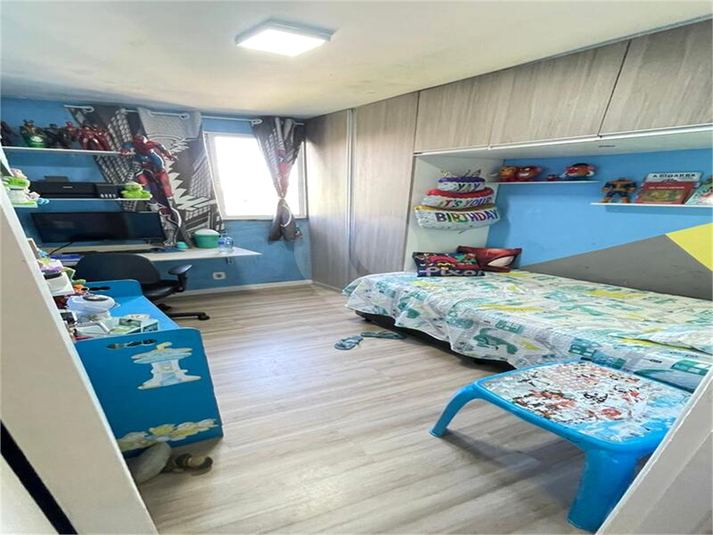 Foto REO1095376