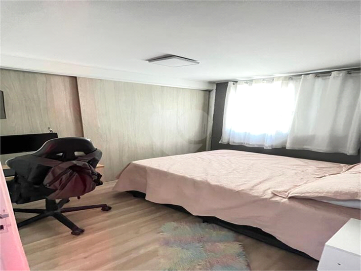 Foto REO1095376