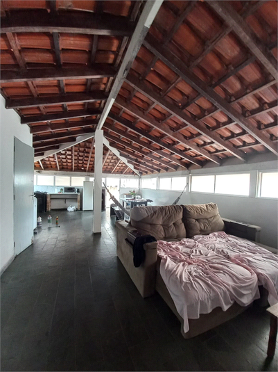 Foto REO1095377