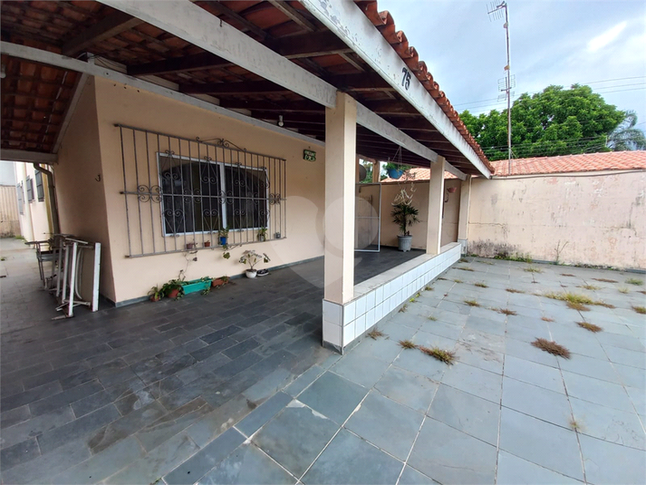 Foto REO1095377