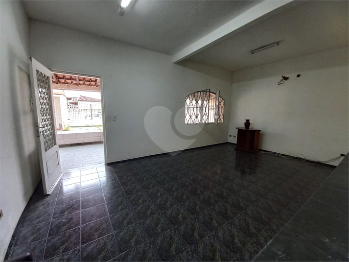 Foto REO1095377