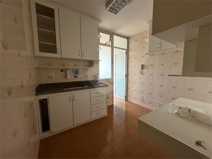 Foto REO1095379