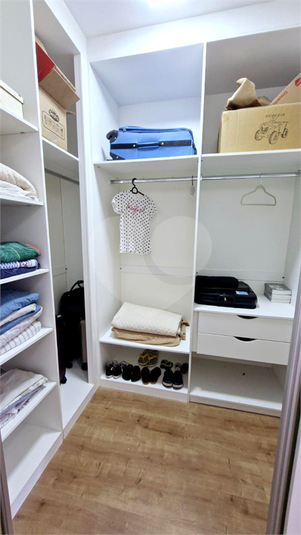Foto REO1095397