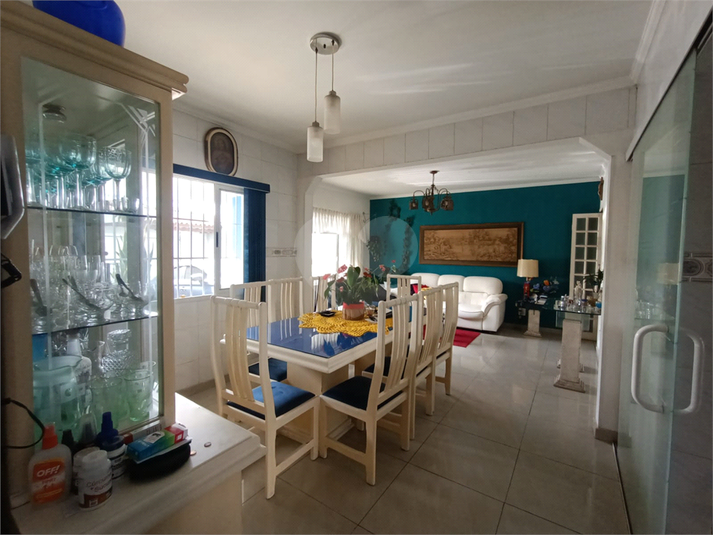 Foto REO1095401