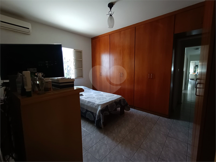 Foto REO1095401
