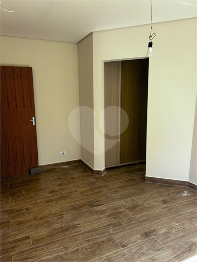 Foto REO1095402