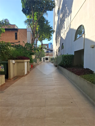 Foto REO1095408
