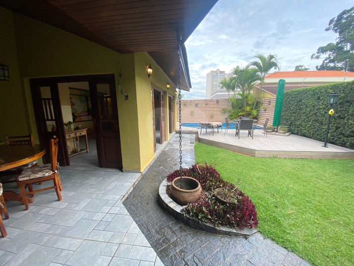 Foto REO1095409