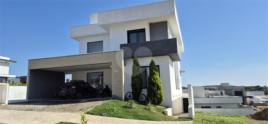 Foto REO1095411
