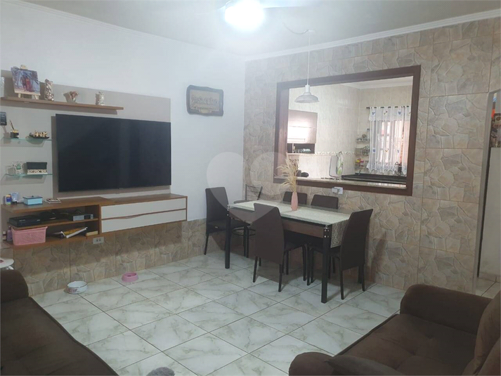 Foto REO1095421