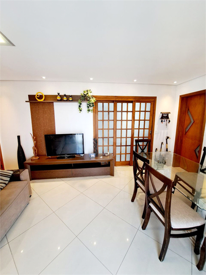 Foto REO1095425