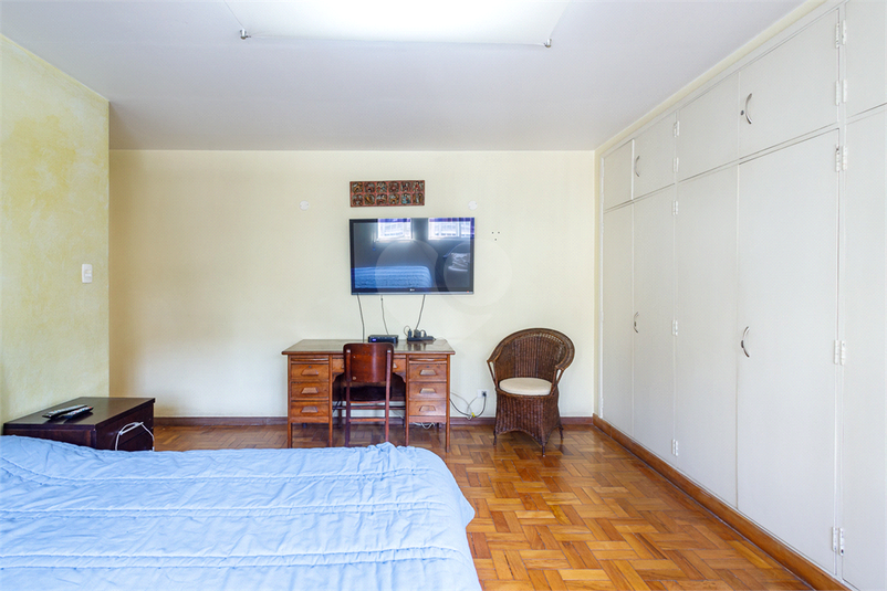 Foto REO1095450