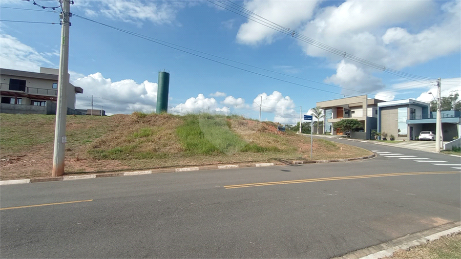 Foto REO1095479